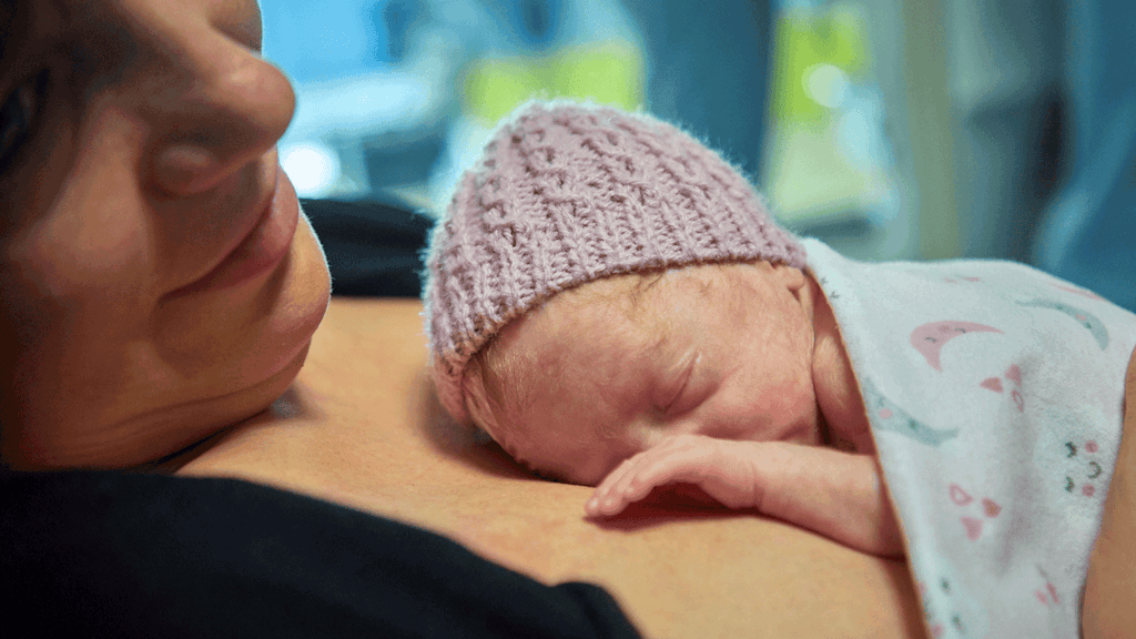 Mère avec nouveau-né; APG; maternité